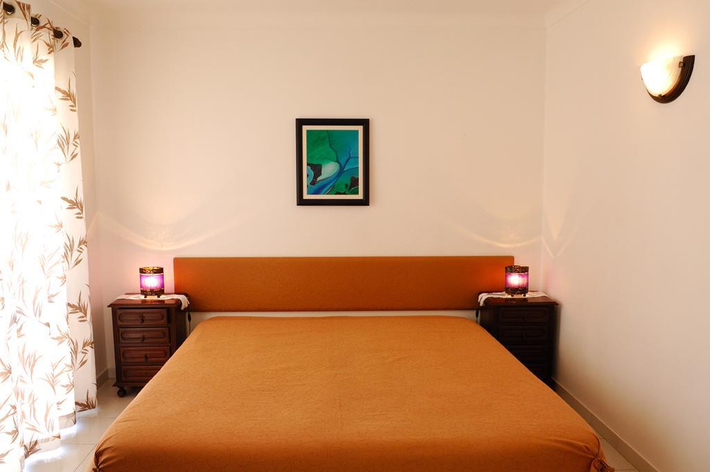 Guesthouse A Lareira Aljezur Quarto foto